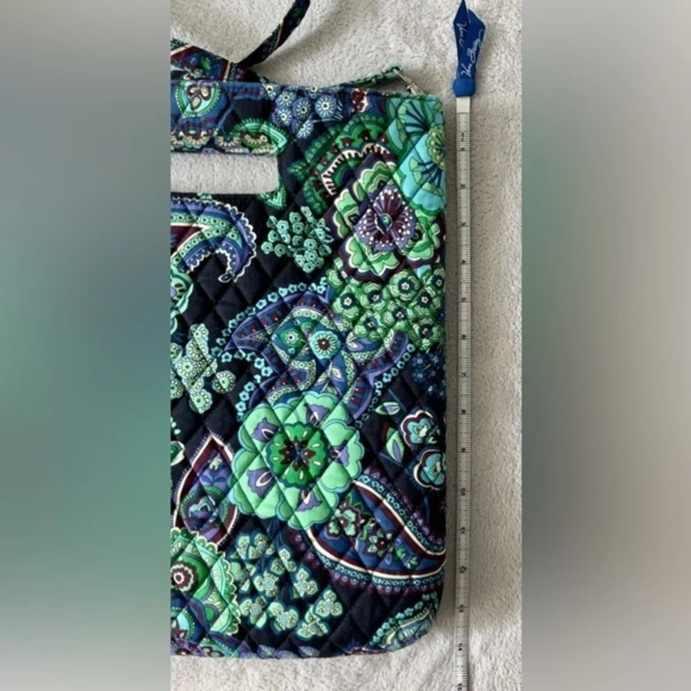 Vera Bradley - Picture 12 of 14